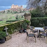 Manoir Du Boscau, Louis Ix Apartment *