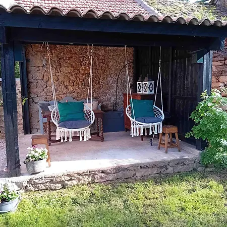 Manoir Du Boscau, Louis Ix Lejlighed *