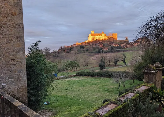 Manoir Du Boscau, Louis Ix アパート Prudhomat
